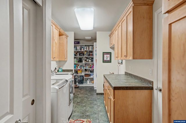 4956 NW Lavender Cir, Corvallis, OR 97330