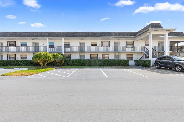 1270 SE Parkview Place B5, Stuart, FL 34994