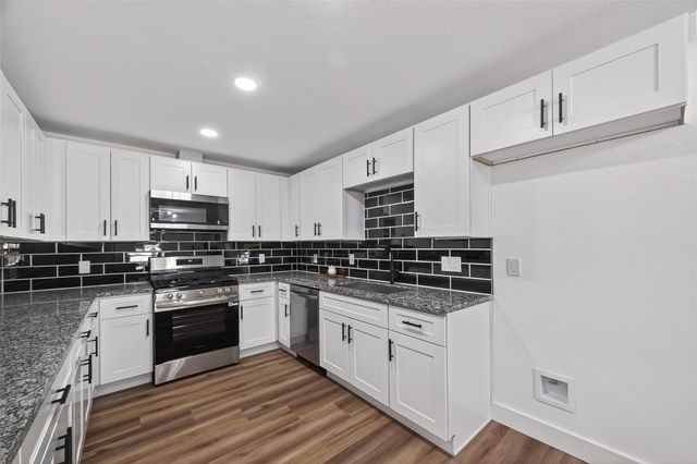 3112 Hays Street, Pasadena, TX 77503