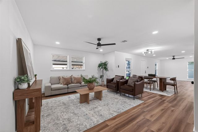 3112 Hays Street, Pasadena, TX 77503