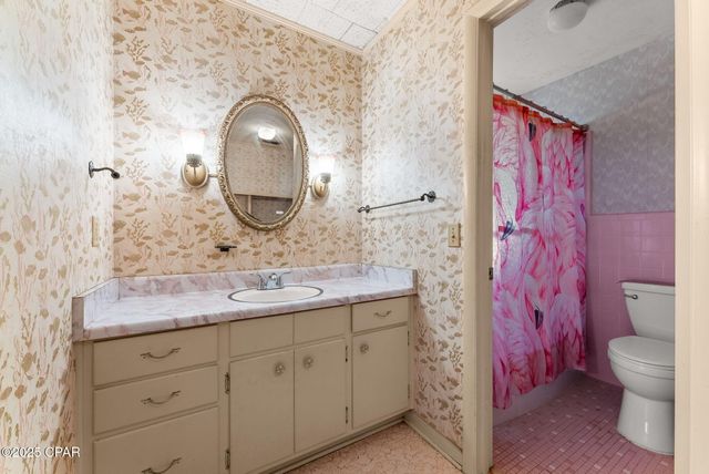 8009 High Point Road, Panama City, FL 32404