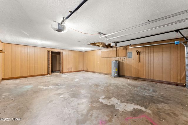 8009 High Point Road, Panama City, FL 32404