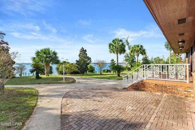 8009 High Point Road, Panama City, FL 32404