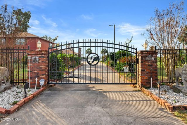 8009 High Point Road, Panama City, FL 32404