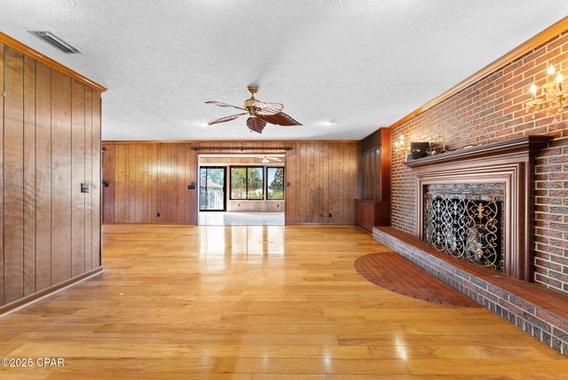 8009 High Point Road, Panama City, FL 32404