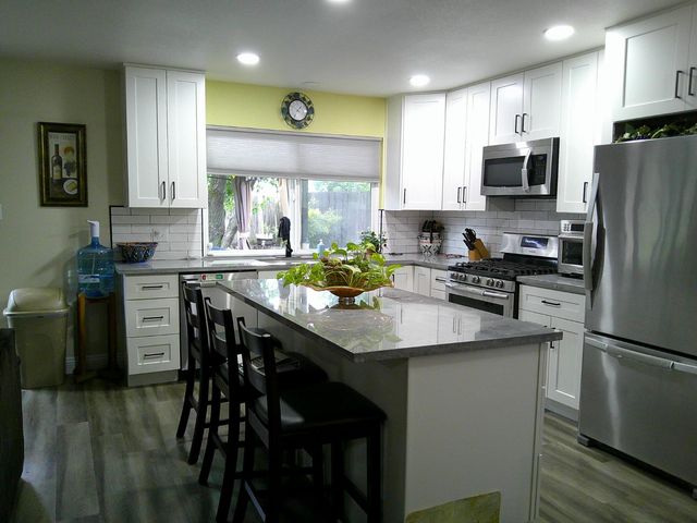 6937 Woodmore Oaks Dr, Orangevale, CA 95662