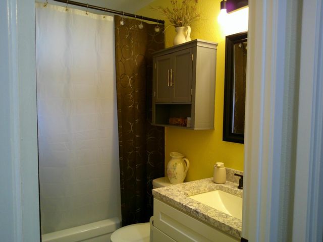 6937 Woodmore Oaks Dr, Orangevale, CA 95662