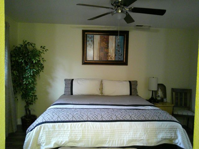 6937 Woodmore Oaks Dr, Orangevale, CA 95662