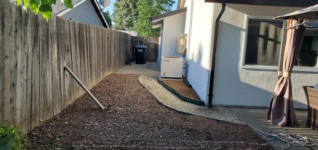 6937 Woodmore Oaks Dr, Orangevale, CA 95662