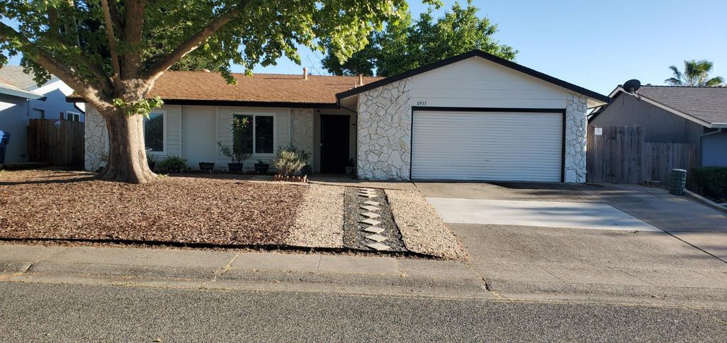 6937 Woodmore Oaks Dr, Orangevale, CA 95662