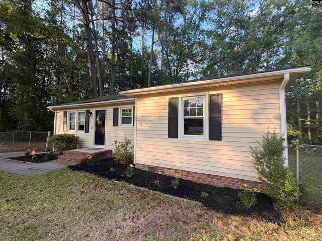 13 Dresden Circle, Columbia, SC 29203
