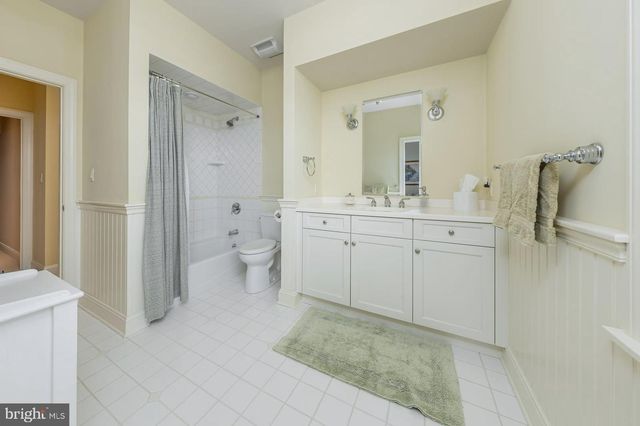 1880 E BUCKSHUTEM ROAD, Millville, NJ 08332