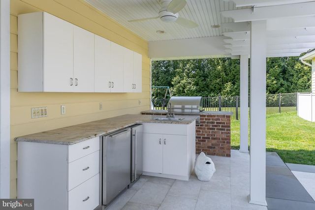 1880 E BUCKSHUTEM ROAD, Millville, NJ 08332