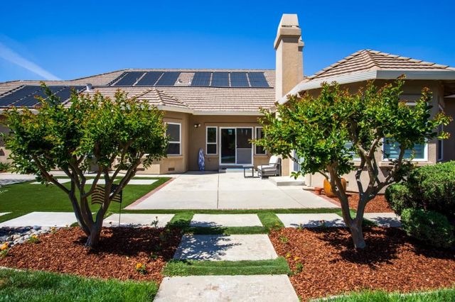 1960 Pear Drive, Morgan Hill, CA 95037