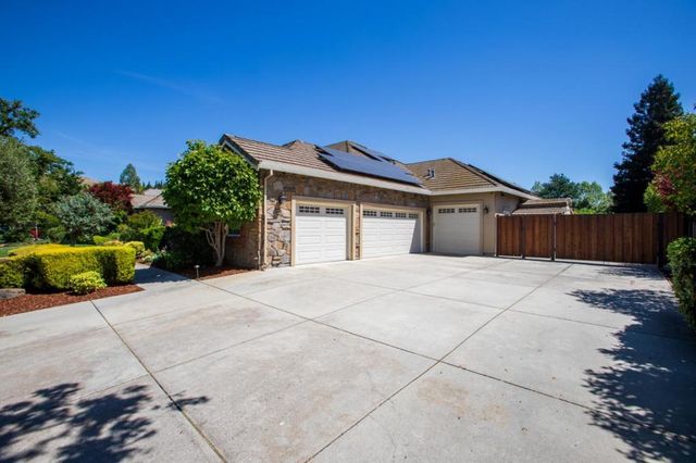 1960 Pear Drive, Morgan Hill, CA 95037