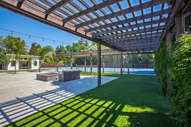 1960 Pear Drive, Morgan Hill, CA 95037