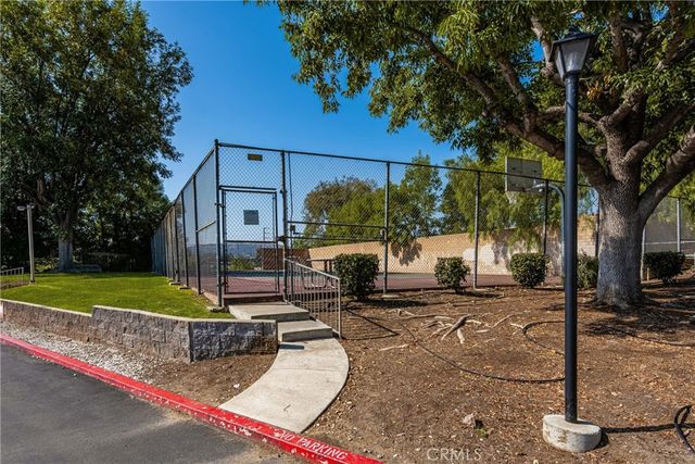 3010 Associated Road 122, Fullerton, CA 92835