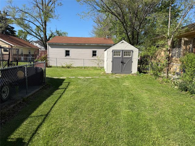 1901 59th Street, Des Moines, IA 50322