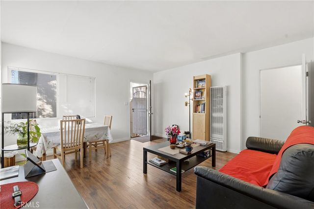 48 50 S Parkwood Avenue, Pasadena, CA 91107