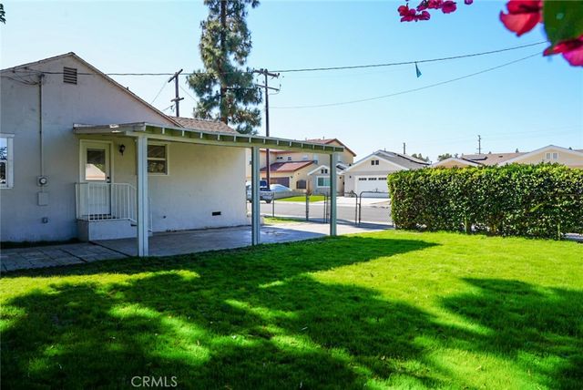 1664 Oak, Placentia, CA 92870