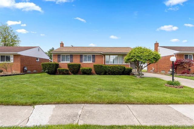 7011 Helen Street, Garden City, MI 48135