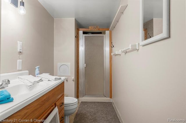 7011 Helen Street, Garden City, MI 48135