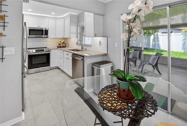 6345 WOODLAND BOULEVARD N, Pinellas Park, FL 33781