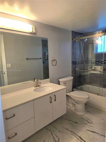 7440 Granville Drive 213, Tamarac, FL 33321