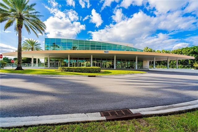 7440 Granville Drive 213, Tamarac, FL 33321