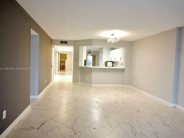 7440 Granville Drive 213, Tamarac, FL 33321