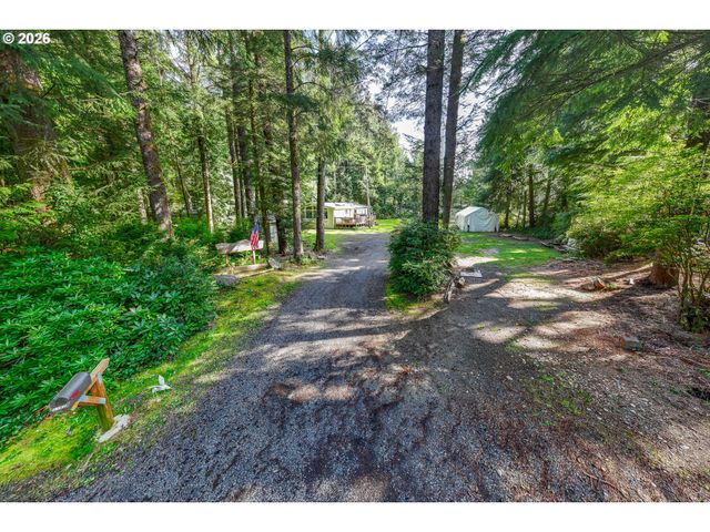 5198 GRAND Ave, Florence, OR 97439