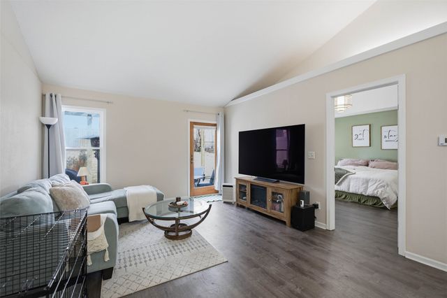 524 E 3rd Street S, Newton, IA 50208