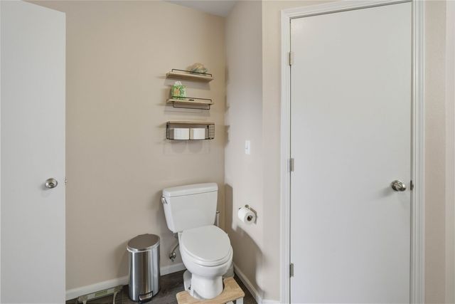 524 E 3rd Street S, Newton, IA 50208