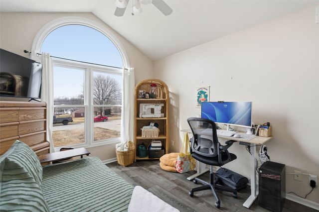 524 E 3rd Street S, Newton, IA 50208