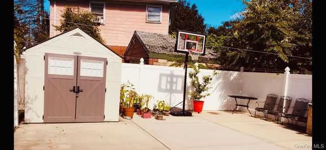 13107 107th Avenue, Richmond Hill S., NY 11419