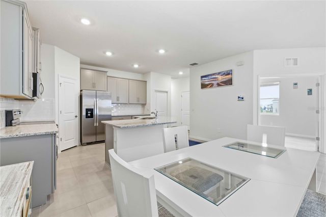 17817 PASTURELAND AVENUE, Lakewood Ranch, FL 34211