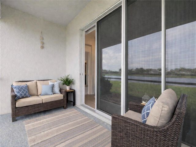 17817 PASTURELAND AVENUE, Lakewood Ranch, FL 34211