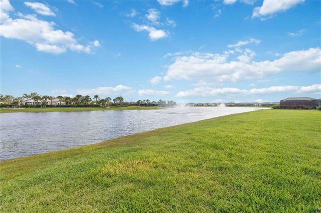 17817 PASTURELAND AVENUE, Lakewood Ranch, FL 34211