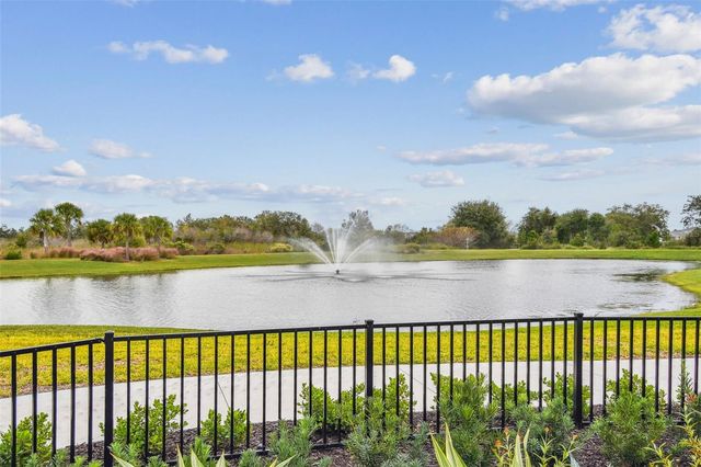 17817 PASTURELAND AVENUE, Lakewood Ranch, FL 34211