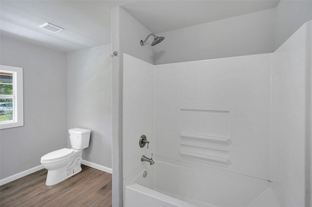 279 County Road 2363 E, Hardin, TX 77575