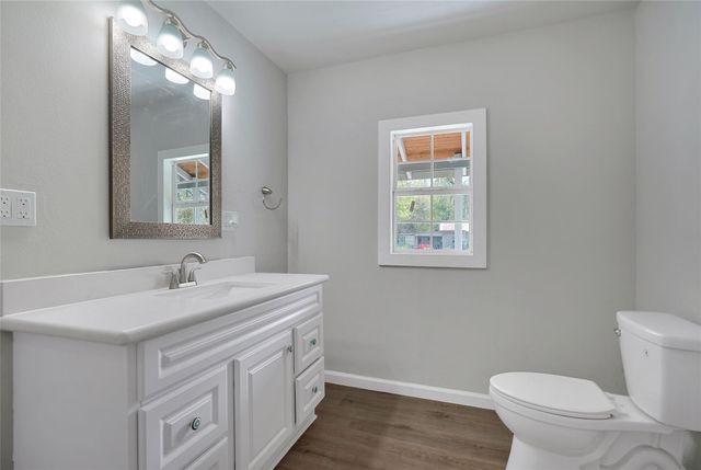 279 County Road 2363 E, Hardin, TX 77575