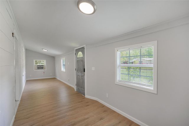 279 County Road 2363 E, Hardin, TX 77575