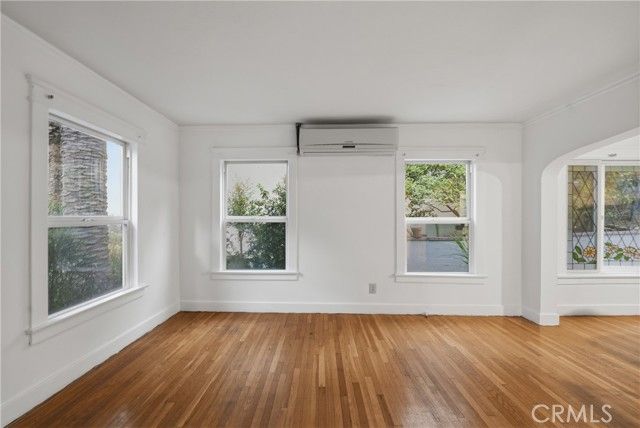 1414 S Adams, Glendale, CA 91205