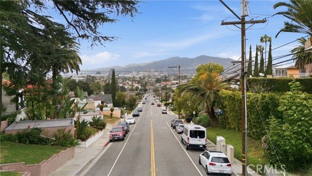 1414 S Adams, Glendale, CA 91205