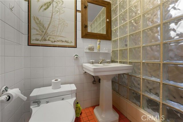 1414 S Adams, Glendale, CA 91205