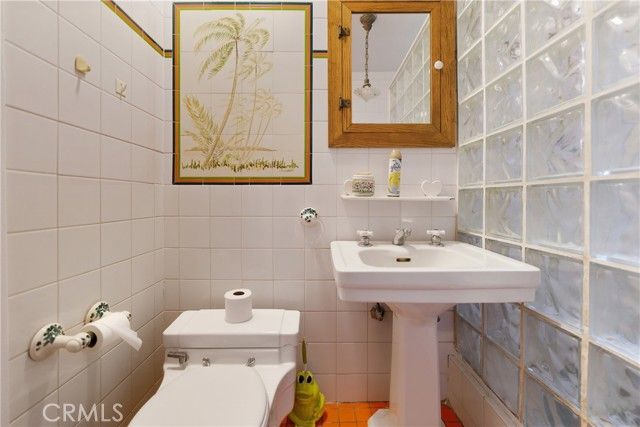 1414 S Adams, Glendale, CA 91205