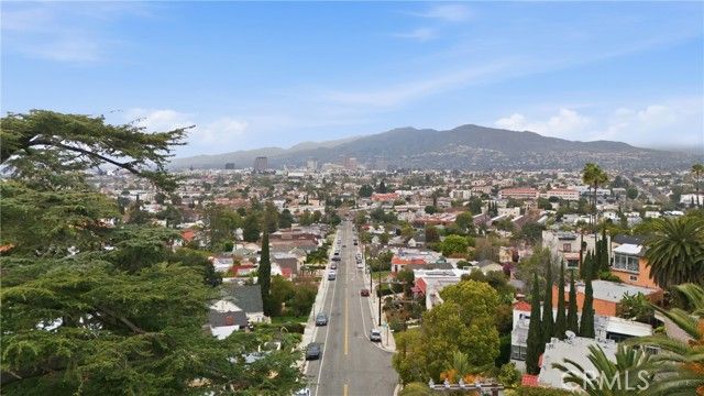 1414 S Adams, Glendale, CA 91205