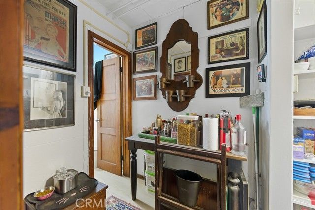 1414 S Adams, Glendale, CA 91205