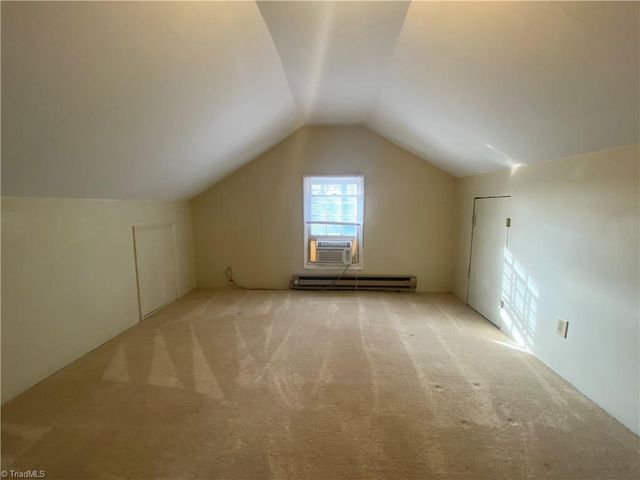 1216 Ford Street, Winston-salem, NC 27103