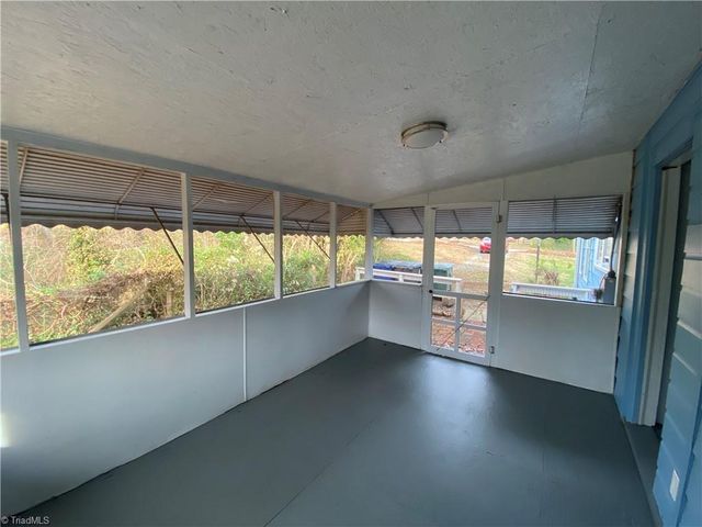 1216 Ford Street, Winston-salem, NC 27103
